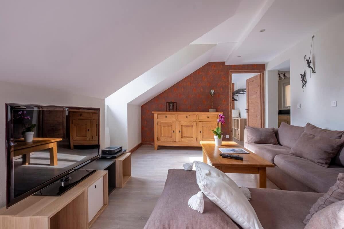 L'Appart 52, Magnifique Duplex En Plein Coeur De Chamonix-Mont-Blanc Luaran gambar